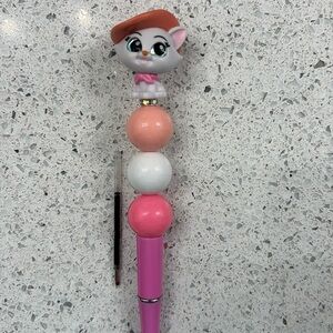 Marie Doorables Pen with ink refill​